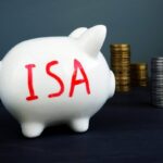 How much does an investor need in a Stocks and Shares ISA to retire comfortably?